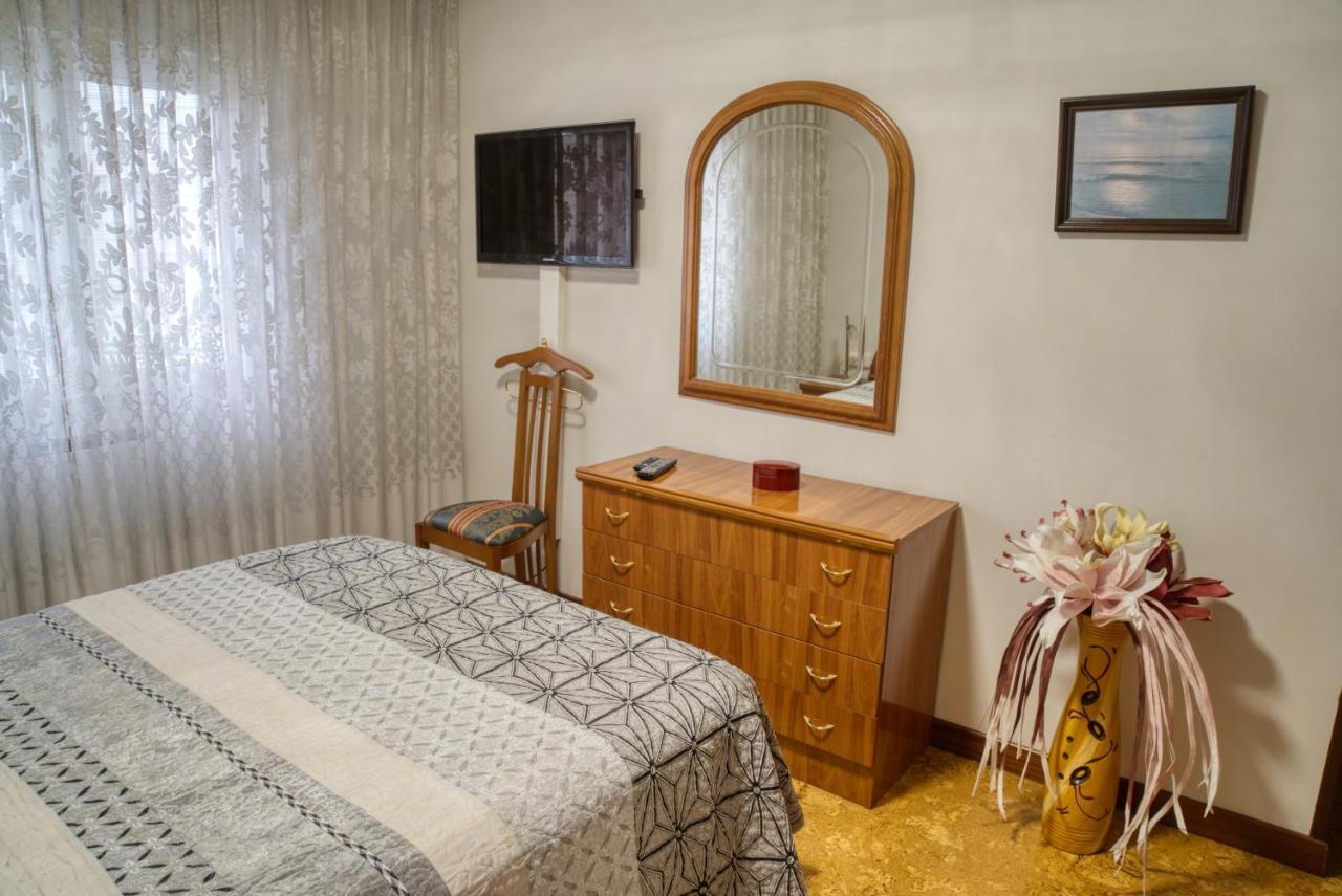 Apartamento Muy Amplio, Con Wifi Y A 12 Minutos Del Centro Хіхон Екстер'єр фото