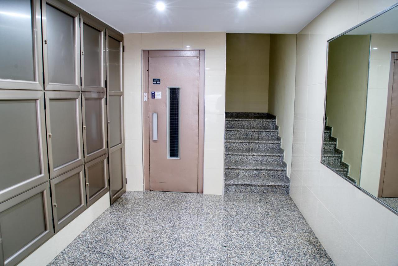Apartamento Muy Amplio, Con Wifi Y A 12 Minutos Del Centro Хіхон Екстер'єр фото